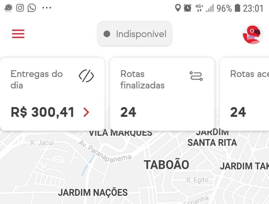 “Gráfico comparando ganhos médios de entregadores por aplicativo em 2025: bicicleta, moto e carro